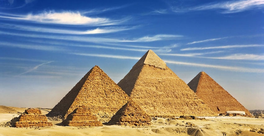 اهرام ثلاثه مصر