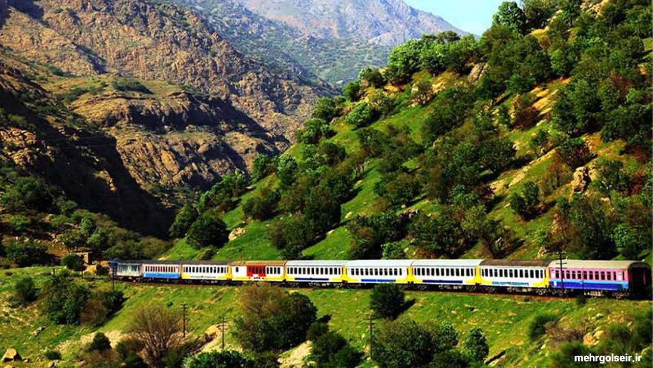 راهنمای گردش یک روزه در شهرهایی که با قطار راحت‌تر می‌رسید