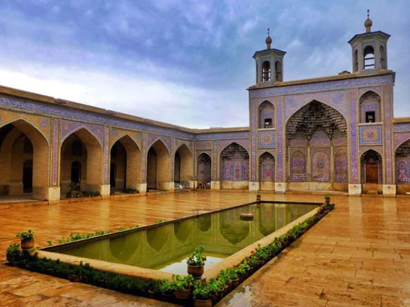 گردشگری مذهبی در شیراز | زیارت، عرفان و اماکن متبرکه شیراز