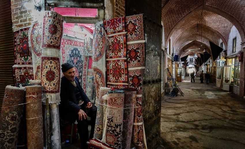 چگونه صنایع دستی اصل را در بازارهای سنتی ایران تشخیص دهیم؟