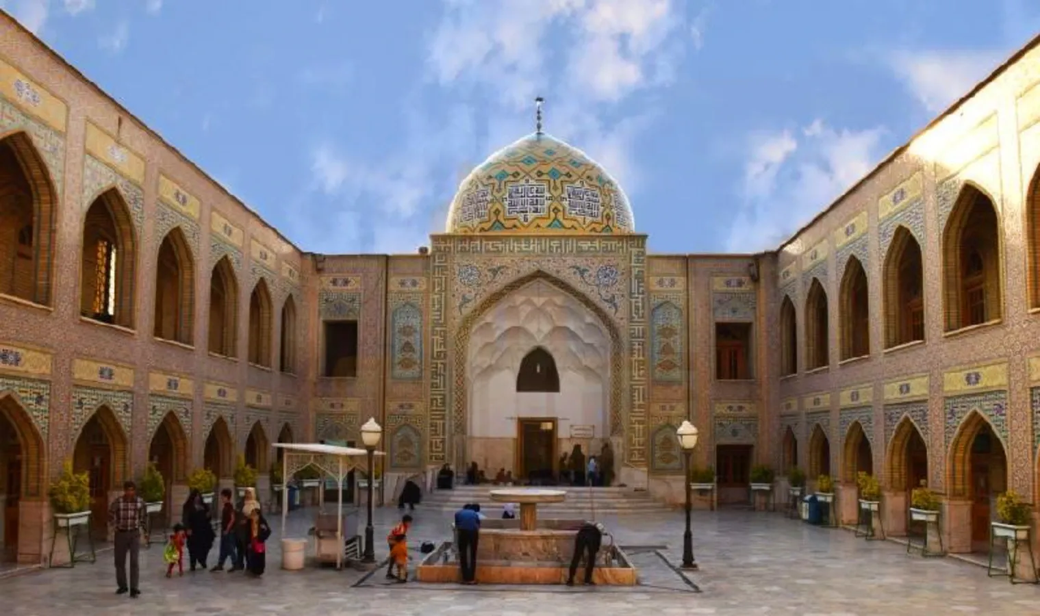 آرامگاه پیرپالان دوز مشهد؛ تاریخچه، معماری و راهنمای بازدید