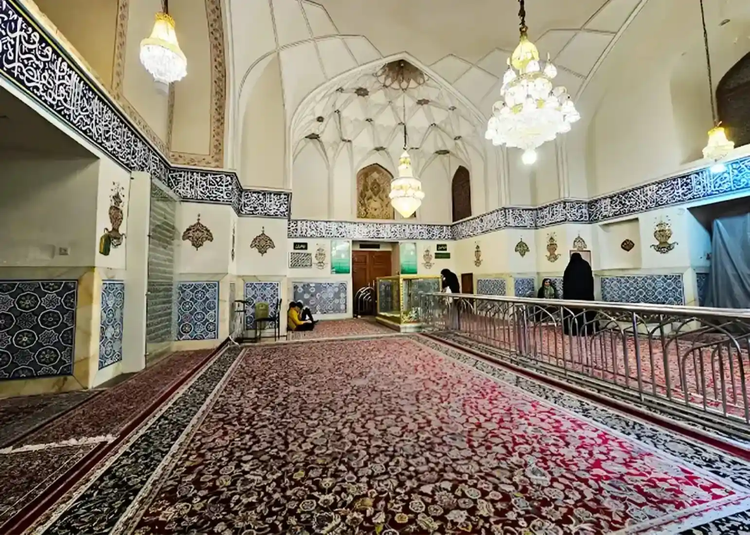 آرامگاه پیرپالان دوز مشهد؛ تاریخچه، معماری و راهنمای بازدید آرامگاه پیرپالان دوز مشهد؛ تاریخچه، معماری و راهنمای بازدید