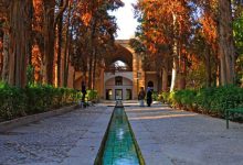 راهنمای کامل بازدید از باغ فین کاشان؛ از معماری تا حمام امیرکبیر