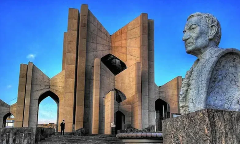 راهنمای بازدید از مقبره الشعرا تبریز؛ تاریخ، معماری و مزار شاعران